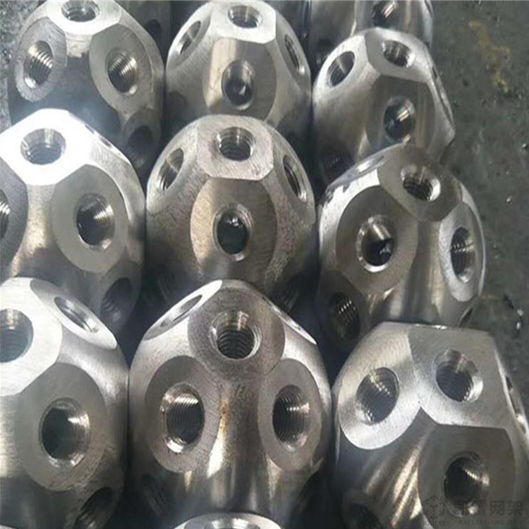 三门峡螺栓球网架加工安装方法